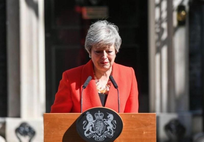 نخست وزیر انگلیس هنگام اعلام استعفا اشک ریخت
