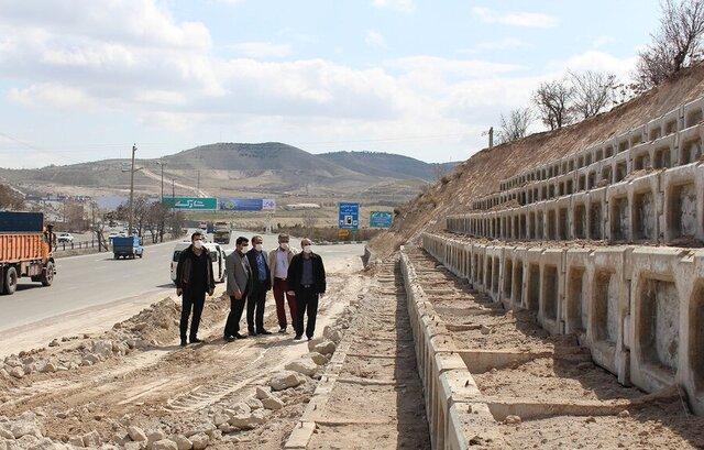 ایجاد کمربند سبز در اتوبان شهید کسائی تبریز ایجاد کمربند سبز در اتوبان شهید کسائی تبریز