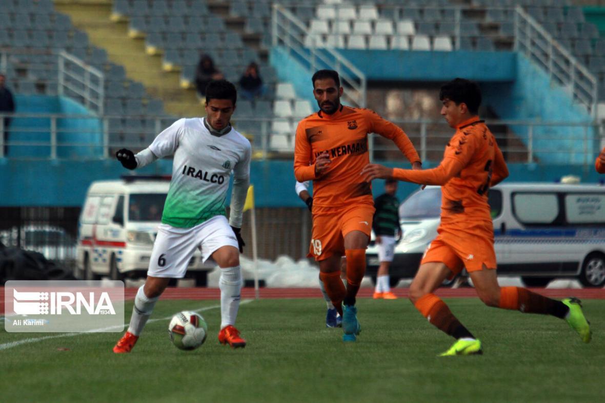 خبرنگاران پیروزی شیرین آلومینیوم در هفته بیست و هفتم لیگ دسته اول فوتبال کشور