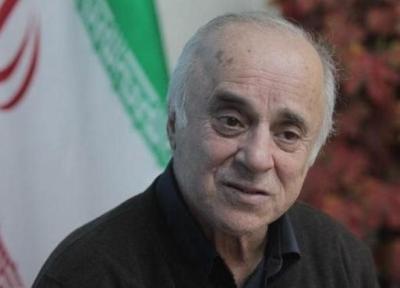 مصطفوی: دیوار فوتبال از زمان جام جهانی 1998 کج بنا شد، شکوری نباید میدان را خالی کند