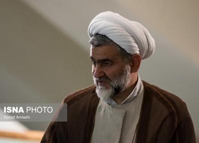 نوروزی: مستنکفین از رعایت پروتکل ها جریمه نقدی پرداخت نمایند یا اینکه بازداشت شوند