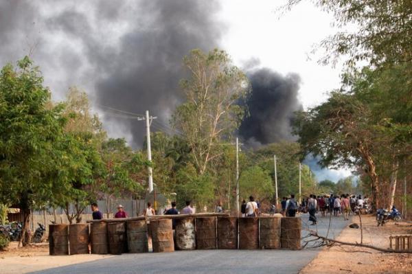 نیروهای امنیتی میانمار روز آدینه بیش از 80 معترض را کشتند